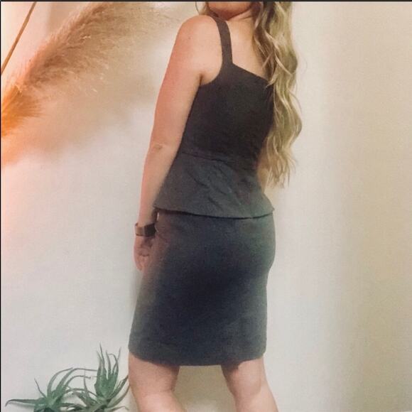 BANANA REPUBLIC Grey Wool Peplum Midi Knee Dress Tank Top Strap Pencil Skirt 8 - Picture 3 of 9